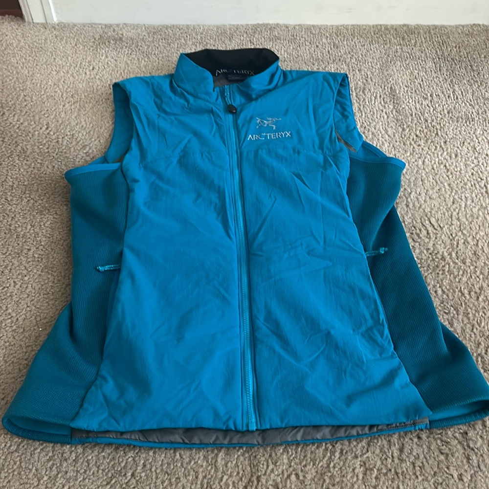 Arc'teryx Women's Teal Blue Atom Vest